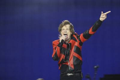 Mick Jagger - The Rolling Stones Cancel Amsterdam Show As Mick Jagger Tests Positive For COVID-19 - etcanada.com - Switzerland - city Amsterdam
