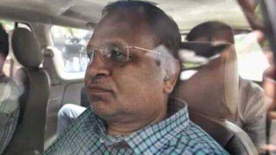 Satyendar Jain - Delhi Health Minister Satyendra Jain admitted to LNJP Hospital - livemint.com - India - city Delhi - city Kolkata