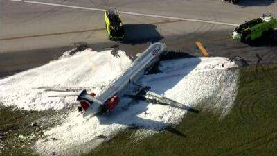 Red Air flight catches fire after landing gear collapses at Miami International Airport - fox29.com - state Florida - county Miami - Dominican Republic