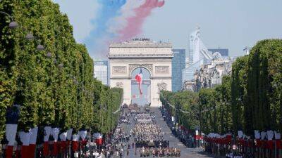 France's Bastille Day military parade pays homage to Ukraine - fox29.com - France - Russia - Slovakia - city Paris - Poland - Hungary - Bulgaria - Latvia - Romania - Czech Republic - Ukraine - Lithuania - Estonia