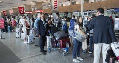 Covid - Majority say Canadian airport delays ‘a national embarrassment,’ avoiding travel: poll - globalnews.ca - Canada - city Ottawa - county Canadian