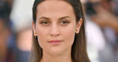 Alicia Vikander Opens Up About Miscarriage and Mental Health - msn.com - county Ocean - Sweden
