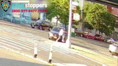 Video: Man hit by car in the Bronx, thieves rob his unconscious body - fox29.com - New York - Spain - county Bronx