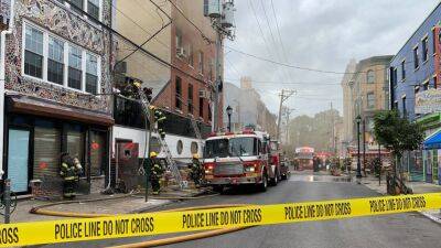 Firefighters respond to multi-alarm fire at Jim’s Steaks on South Street - fox29.com