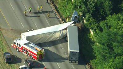 Multi-vehicle accident on 476 in Delco closes highway in both directions - fox29.com - state Delaware