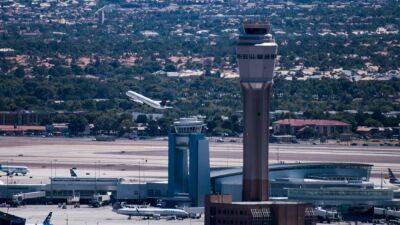 Airlines - Las Vegas airport erupts in panic after loud noise from 'an unruly subject' - fox29.com - Usa - state Nevada - city Las Vegas, state Nevada