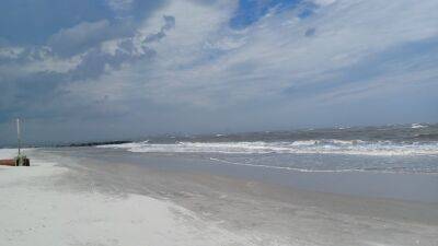 Ocean City - Atlantic Ocean sets records for warmth down at the Jersey shore - fox29.com - state North Carolina - county Banks - county Atlantic - Jersey