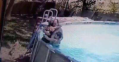 10-year-old Oklahoma boy saves mom from drowning during seizure caught on camera - globalnews.ca - state Oklahoma