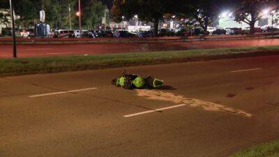 Motorcyclist dies after crashing into tree on Roosevelt Boulevard, police say - fox29.com