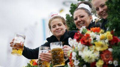 Germany's famed Oktoberfest opens after two-year pandemic hiatus - rte.ie - Germany - Ukraine