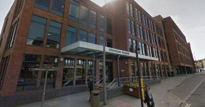 Health bosses told to speed up reopening of hospital's minor injuries unit - manchestereveningnews.co.uk - city Manchester