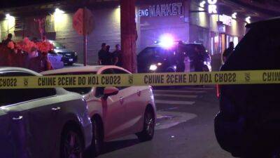 Oakland police officers struck by drunk driver during double homicide investigation - fox29.com - county Oakland