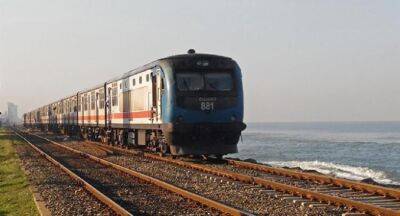 Gamini Seneviratne - Trains to reduce speed between Fort & Wadduwa - newsfirst.lk - Sri Lanka