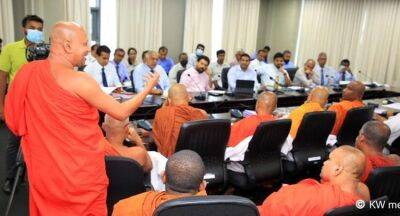 Kanchana Wijesekara - Energy Ministry meets Religious Ministry of Tariffs - newsfirst.lk