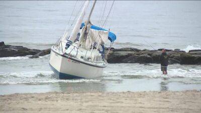 Ocean City - 'My pride is hurt': Man washes new boat up on Ocean City beach while sailing home from New York - fox29.com - New York - county Bay - county Ocean - city Chesapeake, county Bay