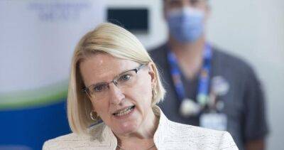 Health Canada - Sylvia Jones - Ontario receives 1st doses of bivalent COVID vaccine: health minister - globalnews.ca - Canada