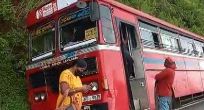 Driver steers bus to the side of a mountain as brakes fail, averts mishap - newsfirst.lk - Sri Lanka
