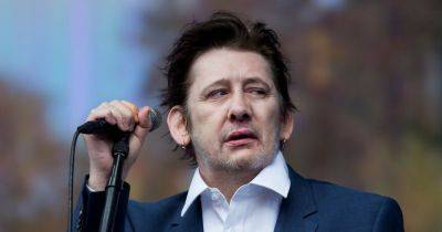 Shane Macgowan - Shane MacGowan dead: The Pogues icon dies aged 65 after eight-year health battle - manchestereveningnews.co.uk - New York - city Dublin - city Manchester