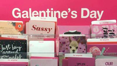 Leslie Knope - Amy Poehler - What is Galentine's Day? Everything to know about the popular Feb. 13 holiday - fox29.com - state California - Washington - state New Jersey - state Massachusets - state Virginia - county Falls - state Hawaii
