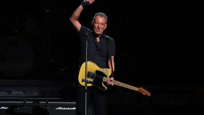 Bruce Springsteen - Philadelphia Phillies - Bruce Springsteen And The E Street Band add Citizen Bank Park shows to 2023 tour - fox29.com - Usa - Georgia - city Atlanta, Georgia