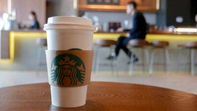 Family forced to cancel vacation after venti-sized tipping error at Starbucks - fox29.com - state Texas - state Oklahoma - city Kansas City