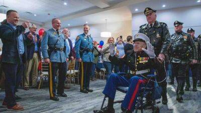'An American treasure': Philadelphia World War II veteran celebrates 100th birthday - fox29.com - Usa - state Pennsylvania - state New Jersey - county Hall