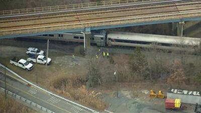 Woman fatally struck by train near Lindenwold station during morning commute, officials say - fox29.com - state New Jersey - county Camden - city Atlantic City