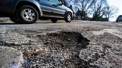 PennDOT to begin repairing potholes in various counties - fox29.com - state Pennsylvania - county Park - Lincoln, county Park