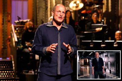 Elon Musk - Woody Harrelson slammed for ‘stupidity’ after backing COVID-19 conspiracy on SNL - nypost.com
