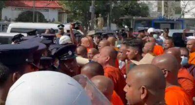 Sangha march against full implementation of 13A - newsfirst.lk - city Sangha - city Sri Jayawardenapura-Kotte