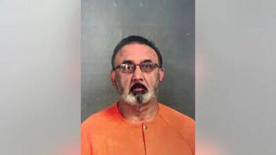 Michigan family doctor arrested after planning to pay 15-year-old $200 for sex, sheriff says - fox29.com - state Michigan