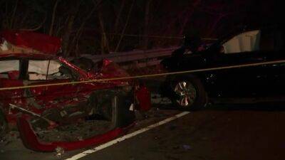 Two-car crash in Northeast Philadelphia leaves 1 dead, 1 injured: police - fox29.com