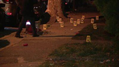 Triple shooting on Frankford street injures 2, leaves 1 man dead: police - fox29.com