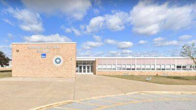 Delaware State Police: Troopers investigating possible social media threat against a New Castle middle school - fox29.com - state Delaware - county New Castle