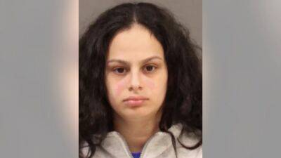 DA: Woman charged after man dies, baby hospitalized for heroin, fentanyl exposure in Mayfair home - fox29.com - city Santiago