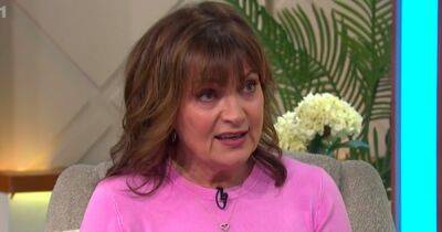 Lorraine Kelly - Hilary Jones - ITV Lorraine Kelly distracts fans with her feet as Dr Hilary issues bleak health warning - manchestereveningnews.co.uk