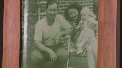Delaware County man discovers he was adopted; finds large family after taking DNA test - fox29.com - state Delaware