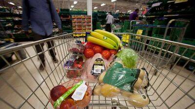 Laurentia Romaniuk - This is the No. 1 top-selling grocery item in the US, according to Instacart shopping data - fox29.com - Usa - state California - Canada - state Louisiana - state Iowa - state Hawaii - state Every