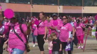 Hundreds of breast cancer survivors turn out for Susan G. Komen More Than Pink Walk in Bucks County - fox29.com - county Bucks
