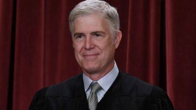 Justice Neil Gorsuch - Supreme Court Justice Gorsuch: COVID emergency orders are among `greatest intrusions on civil liberties' - fox29.com - Usa - Washington - state Colorado