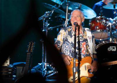 Jimmy Buffett - Jimmy Buffett Shares Health Update After Being Hospitalized Due To Medical Condition Needing ‘Immediate Attention’ - etcanada.com - state California - city Boston - state South Carolina - city Welch, county Florence - county Florence - Bahamas - Charleston, state South Carolina