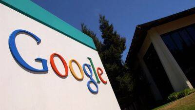 Fabian Sommer - Google launches no-password log in feature - fox29.com - state California - city Mountain View, state California