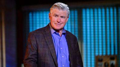 Williams - Treat Williams, actor known for 'Hair,' 'Everwood,' killed in motorcycle crash - fox29.com - state New York - state Vermont - city Manchester - Albany, state New York - county Barry