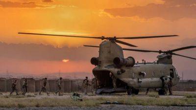 John Moore - 22 US troops injured in helicopter accident in Syria, military says - fox29.com - Usa - Iraq - Turkey - Syria - city Beirut - Isil - Kurdistan