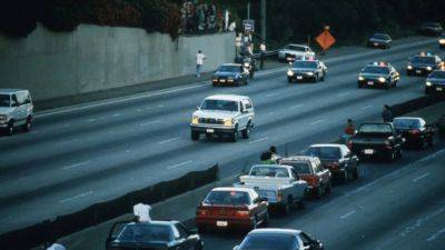 O.J.Simpson - Decades later: A look back at the infamous O.J. Simpson police chase - fox29.com - Usa - state California - city Los Angeles - Los Angeles, state California - county Lee