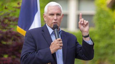 Donald Trump - Mike Pence - Former VP Mike Pence officially launches 2024 White House bid - fox29.com - Usa - state Iowa - county Polk - Des Moines, state Iowa - city Des Moines, state Iowa