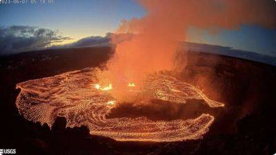 Hawaii's Kilauea volcano begins erupting again - fox29.com - state Hawaii - Hawaiian