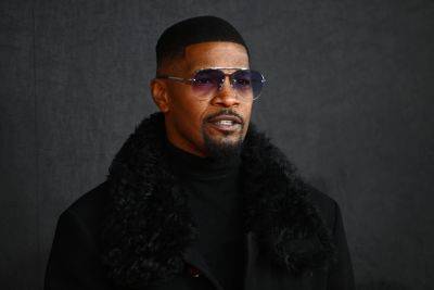 Candace Owens - Jamie Foxx Reps Shut Down ‘Completely Inaccurate’ Rumours Illness Was Caused By COVID-19 Vaccine - etcanada.com - city Chicago
